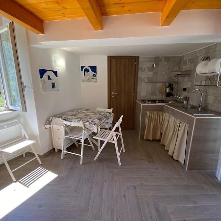 Appartement Magi - Zeus à Ponza Extérieur photo